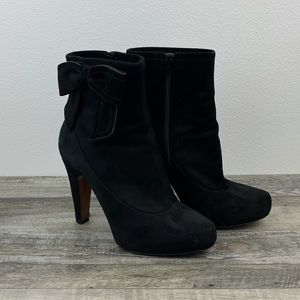 Coach Aubrie Kid Suede Black bootie women’s sz 8.5